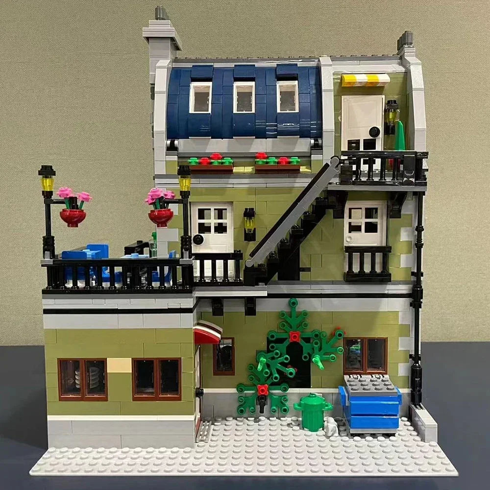 MOC Model Street View Restaurant Cafe Corner Police